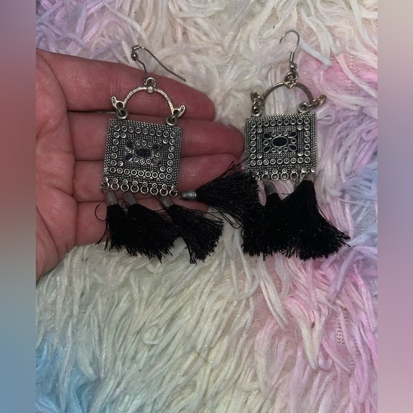 Boho Black Tassel Earrings with box and dust bag - Picture 2 of 7
